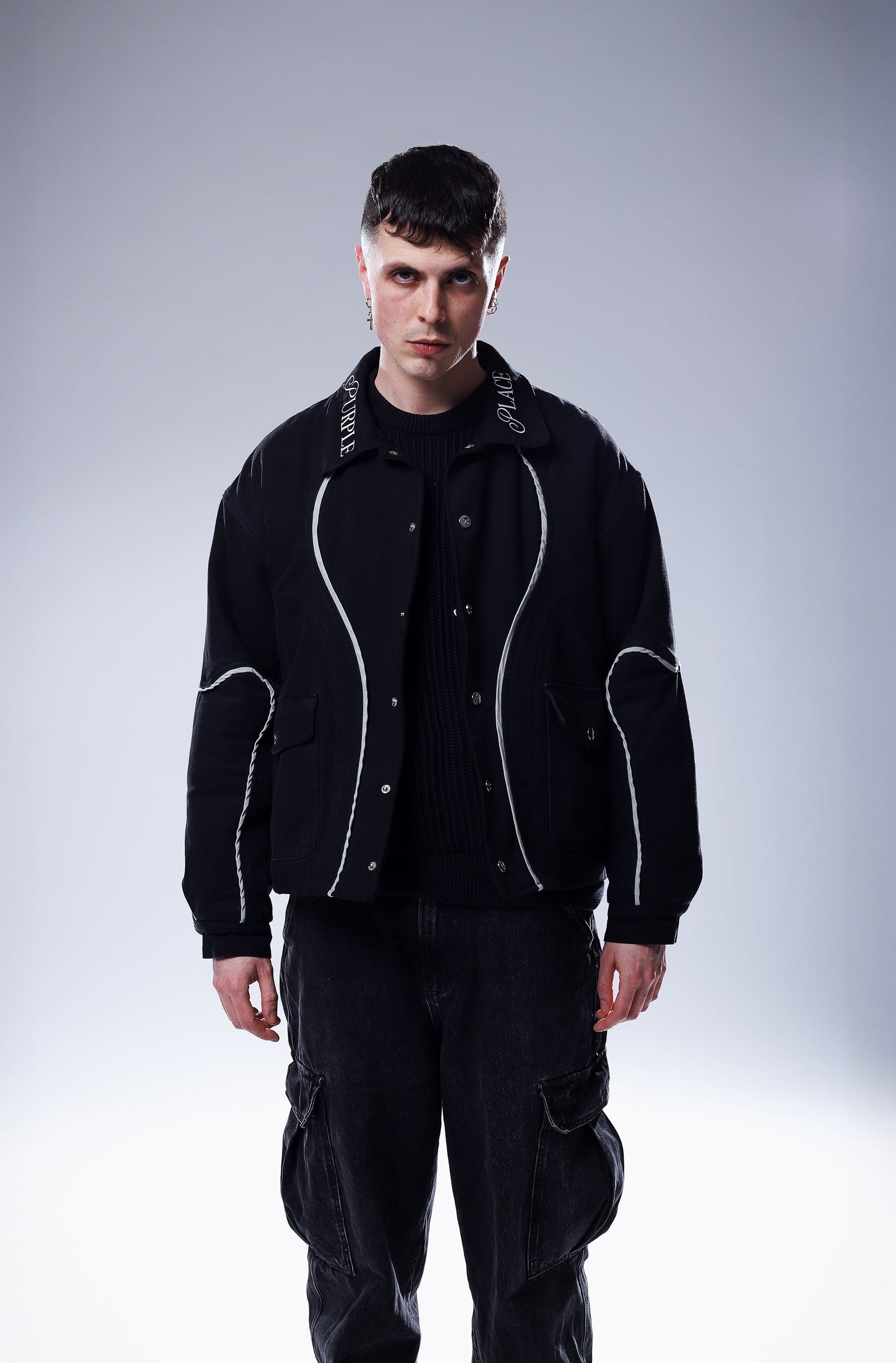 Wire Jacket Black - Purple Place