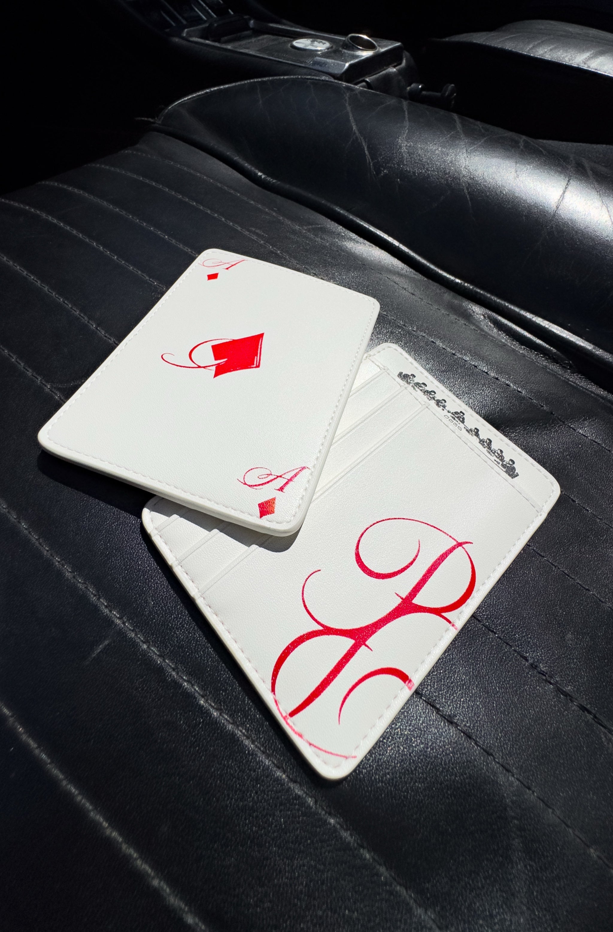 ACE CLUB CARD HOLDER