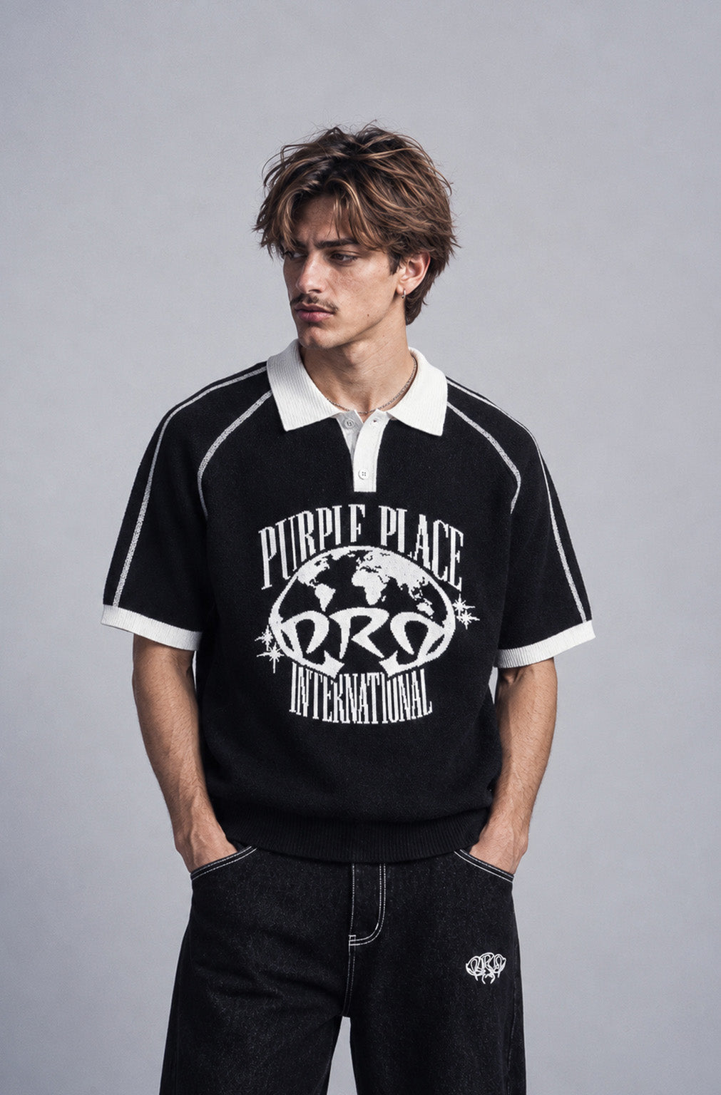 Knit Tee International Black – t-shirt noir logo jacquard – photo 2
