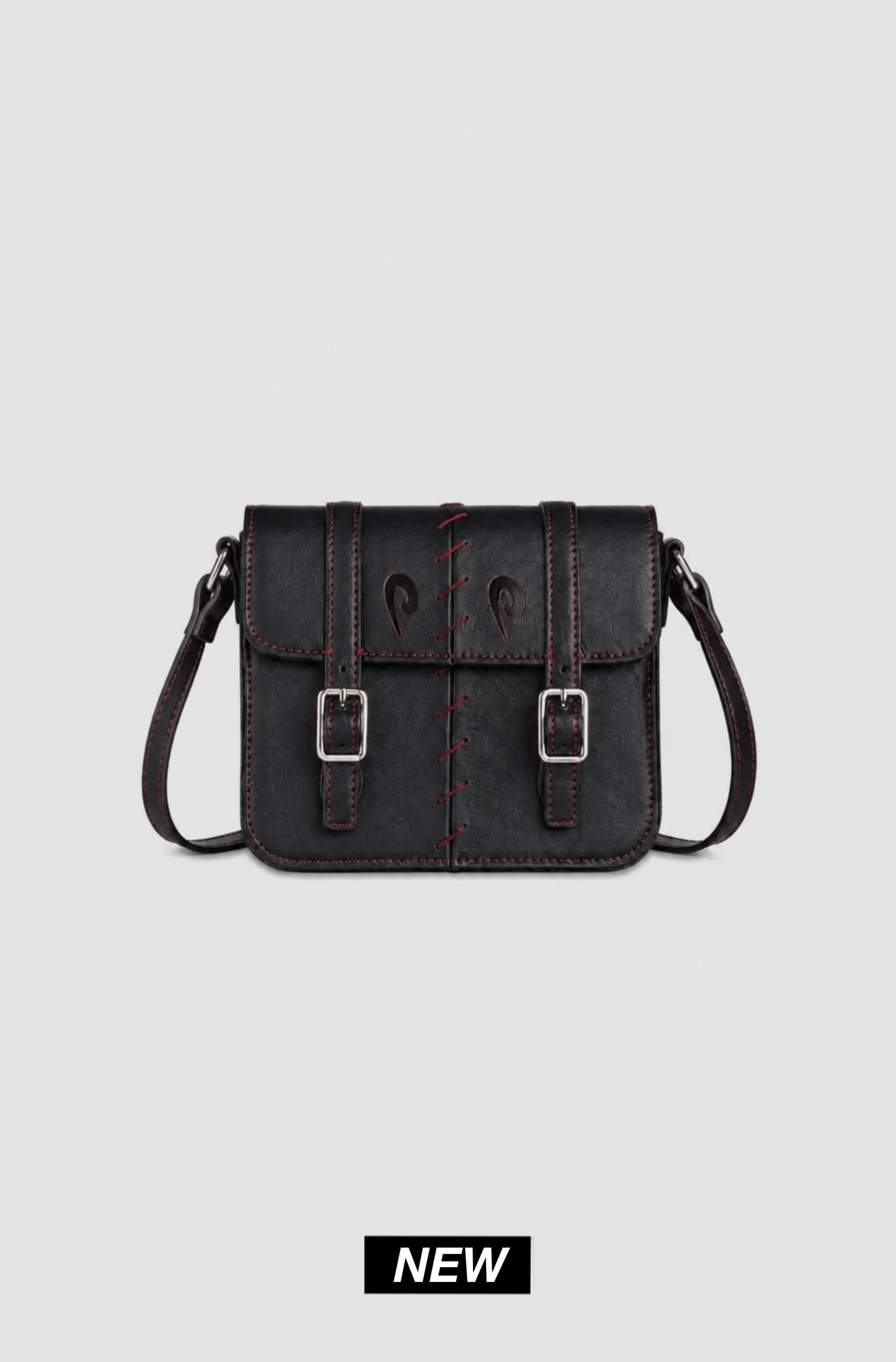 HOOK BAG - BLACK AND RED - Purple Place