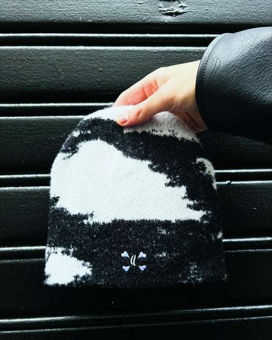 Mohair beanie Black/White - Purple Place