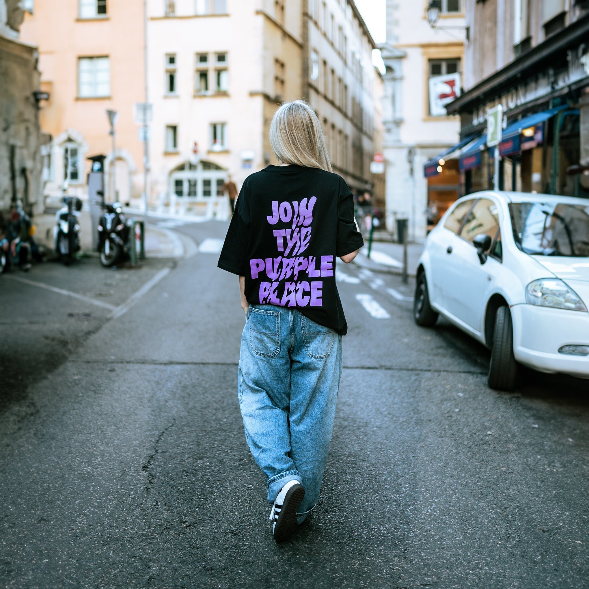 Join The Purple Place T-shirt - Black - Purple Place